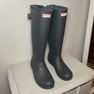 NEW Woman’s Hunter Rainboots